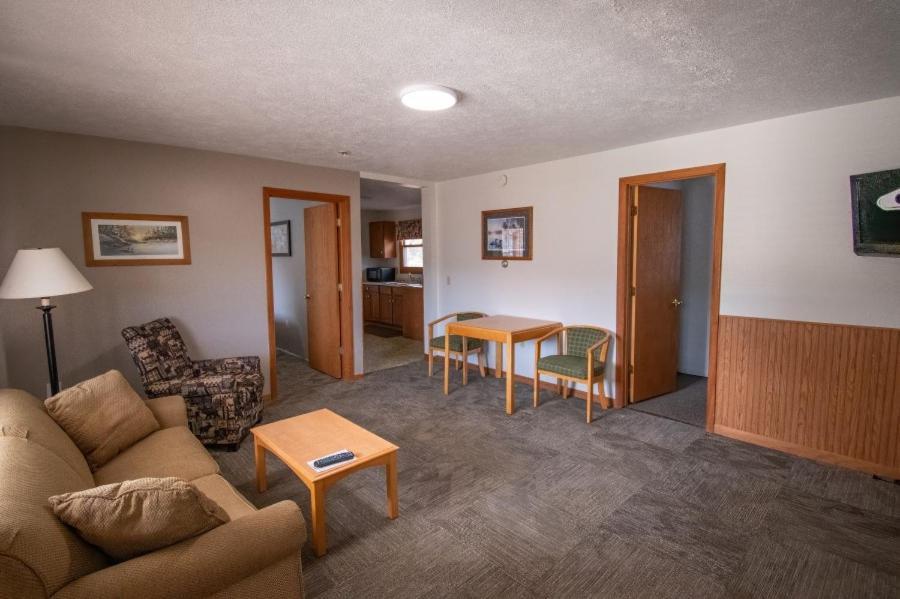 The Superior Motel Munising Exterior photo